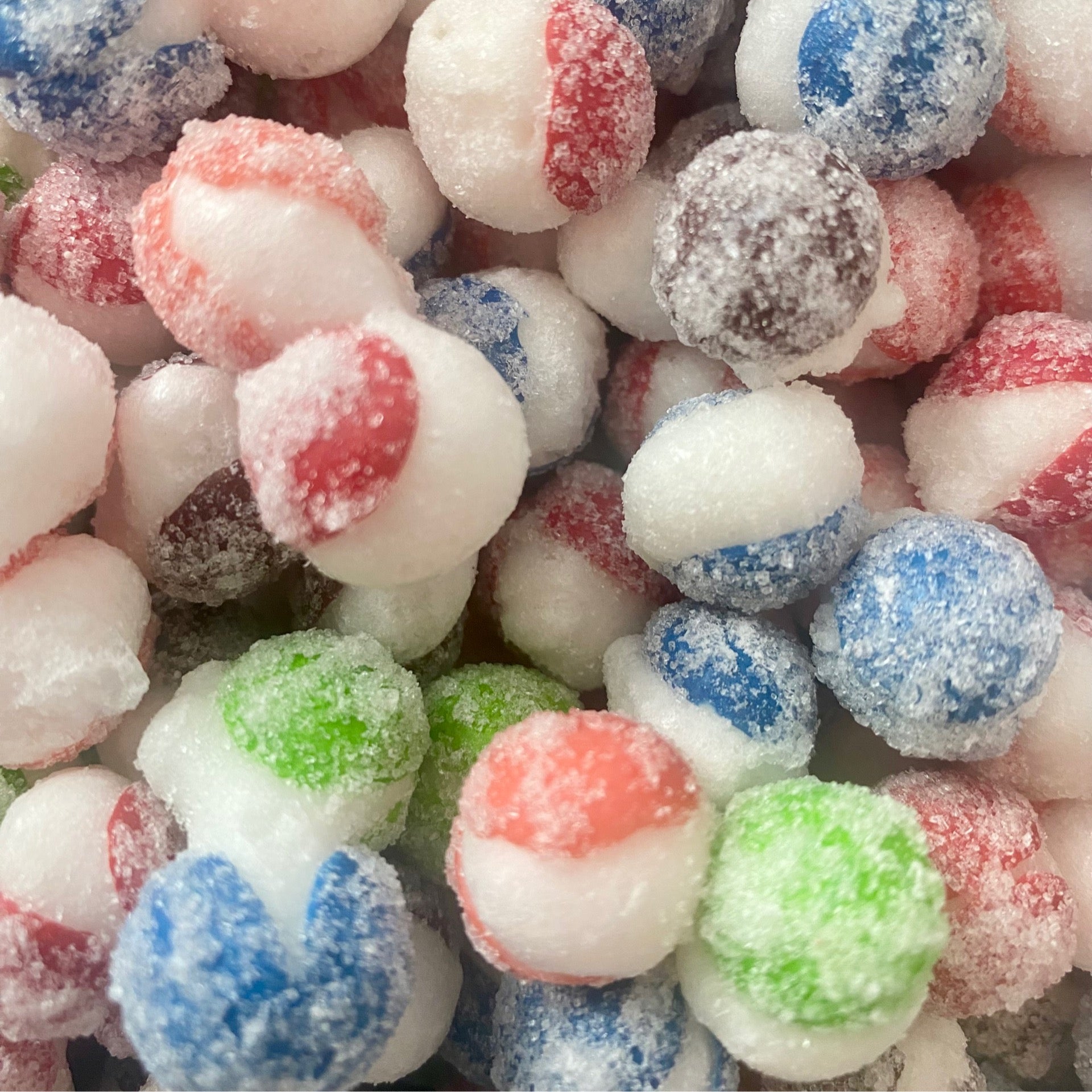 Freeze Dried Sour Wild Berry Frizzles | Cosmic Frandy